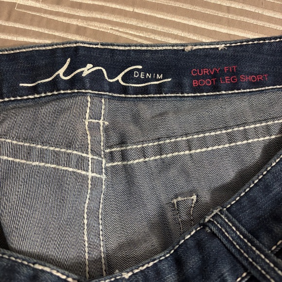 INC International Concepts Women's Boot Leg Short - Picture 2 of 3